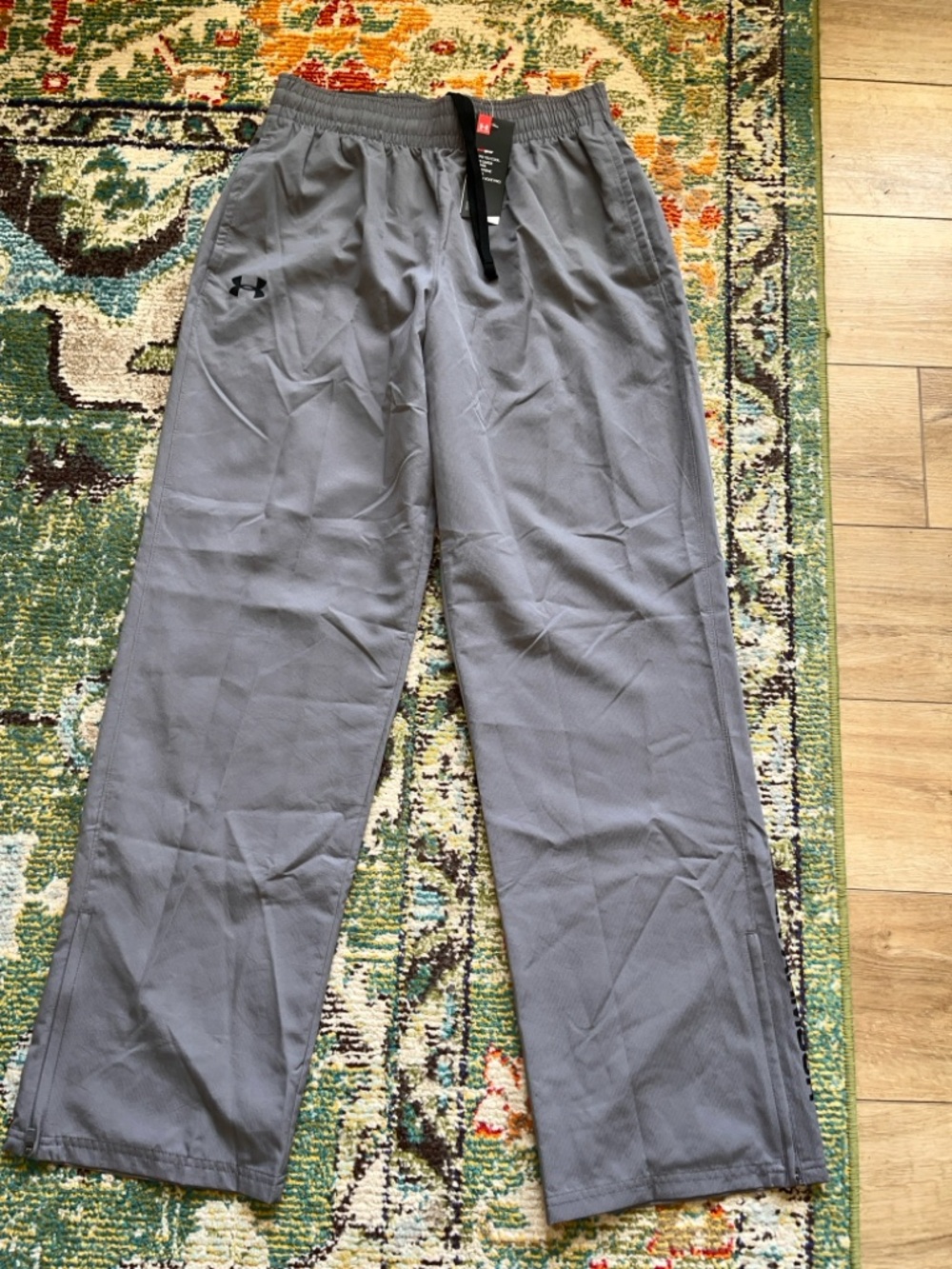 NWT Under Armour Pants Men's M Loose Vital Warmup Track Pants Vented Style New